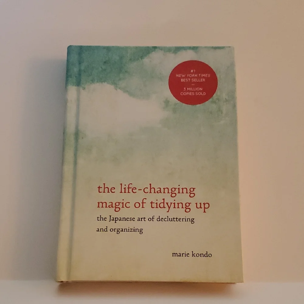 The Life-Changing Magic of Tidying Up Book - Picture 1 of 6